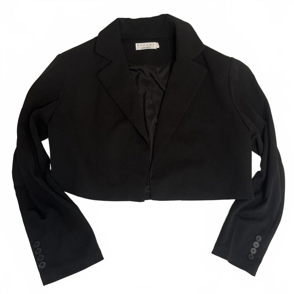 Exlura cropped blazer